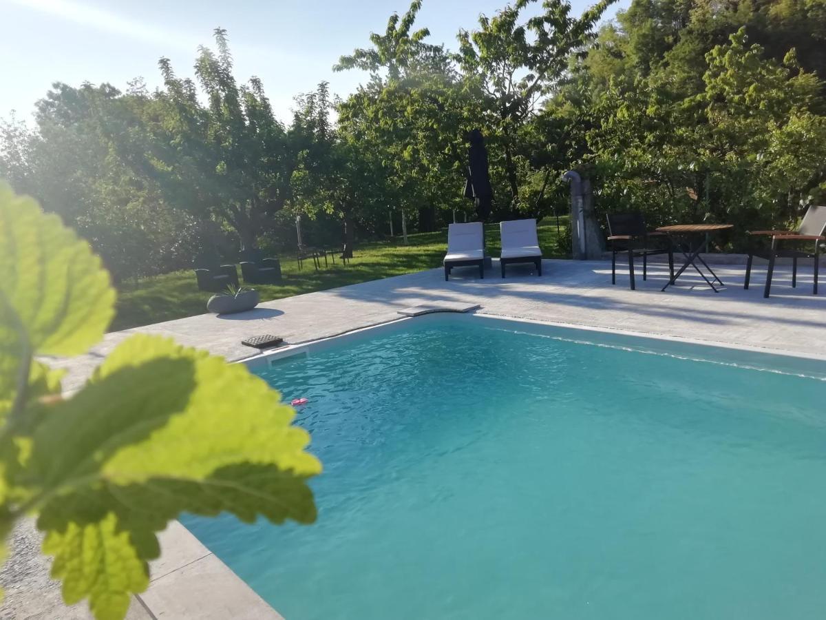 Escapade Champetre Bed & Breakfast Hauteville-sur-Fier Екстериор снимка