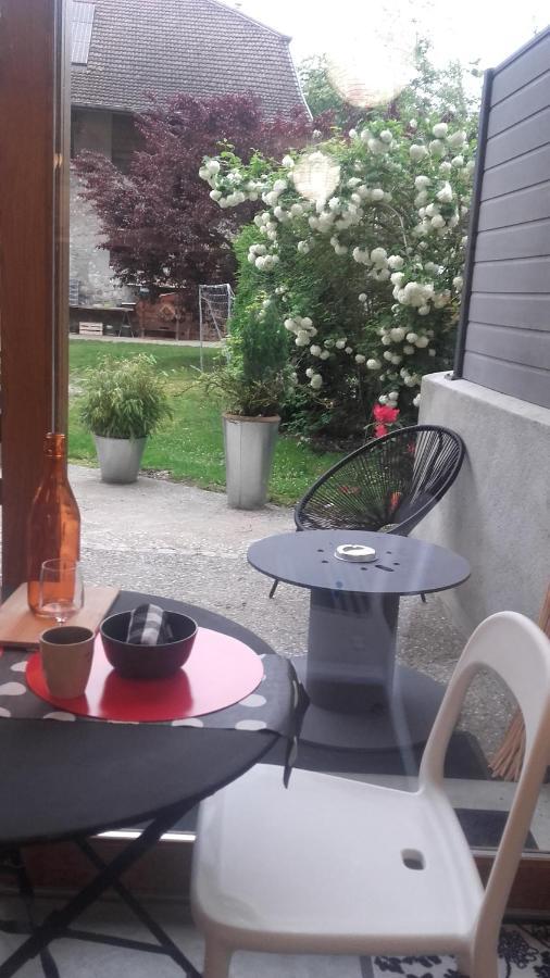 Escapade Champetre Bed & Breakfast Hauteville-sur-Fier Екстериор снимка