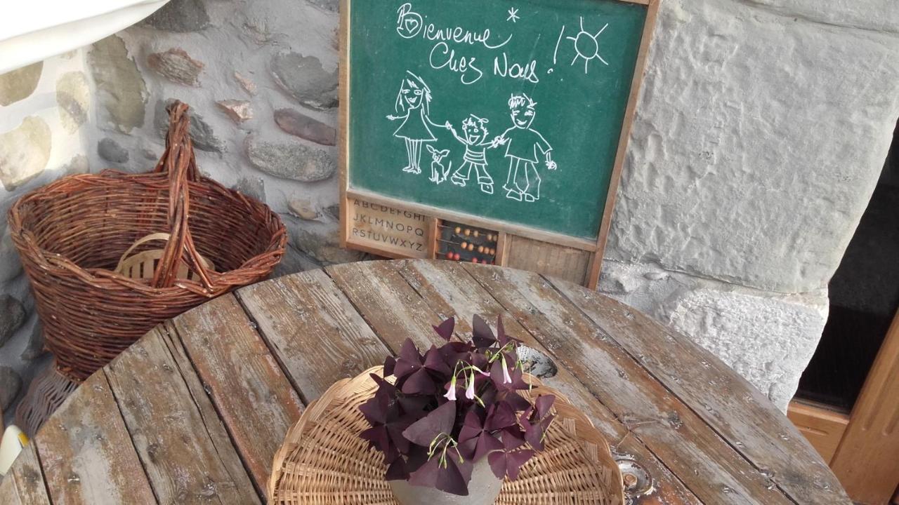 Escapade Champetre Bed & Breakfast Hauteville-sur-Fier Екстериор снимка