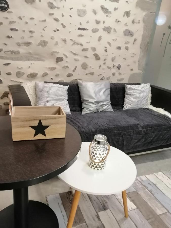 Escapade Champetre Bed & Breakfast Hauteville-sur-Fier Екстериор снимка